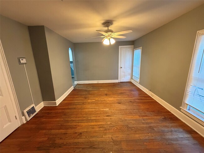 Foto del edificio - 190 Hawley St