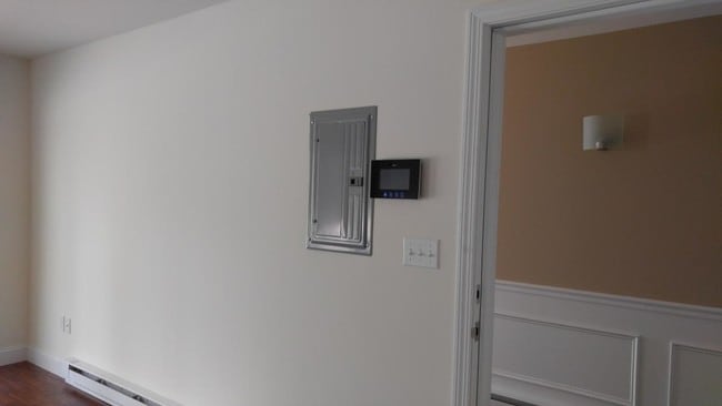 Livingroom Entrance - 62 Somersworth Rd