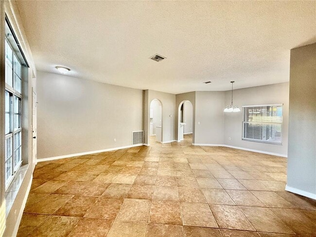 Building Photo - 807 Frankford Dr
