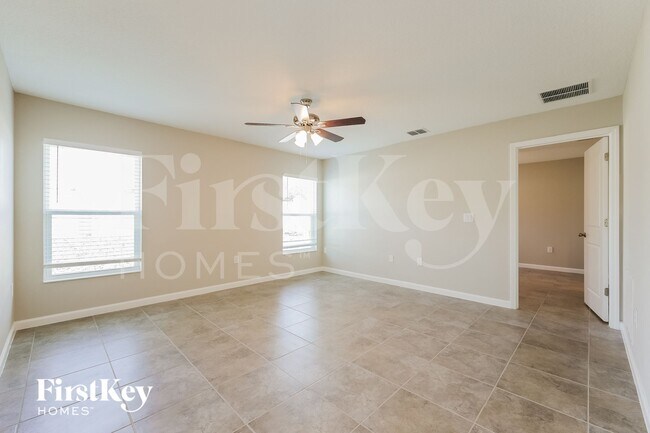 Foto del edificio - 615 Lindbergh Wy