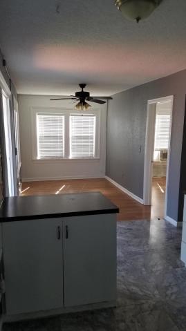 Foto del edificio - 304 2nd Ave S