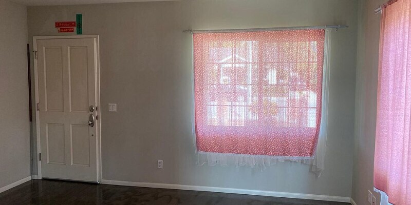 Foto principal - 9044 Bentel Avenue