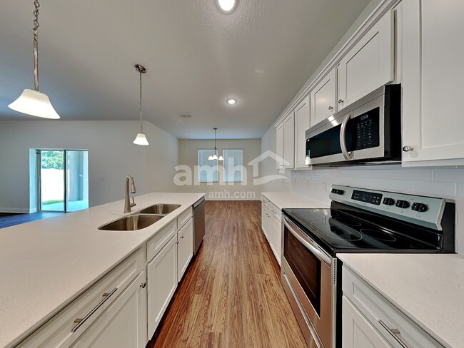 Building Photo - 6086 Little Blf Cir