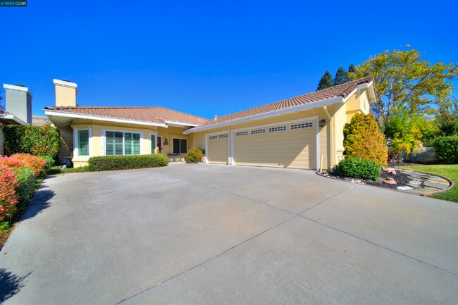 Building Photo - 3000 Marble Canyon Pl