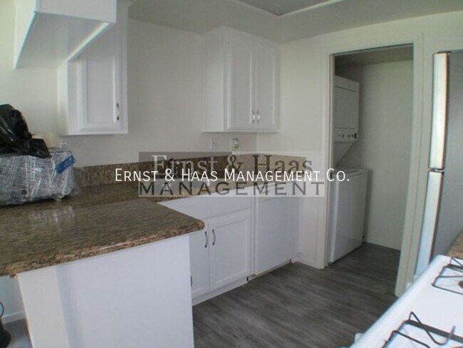 Foto del edificio - 1121 Obispo Ave