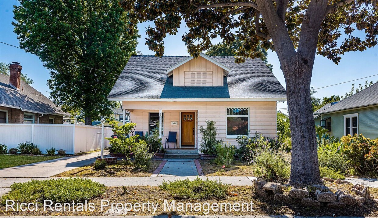 Foto principal - 4 br, 2 bath House - 447 South Grand