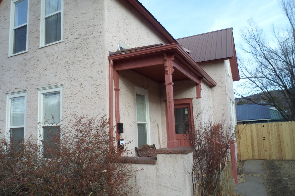 1754 W 2nd Ave, Durango, CO 81301 Apartments at 1754 W 2nd Ave Durango, CO