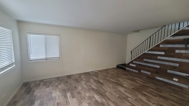 Building Photo - 1426 Bear Flag Dr