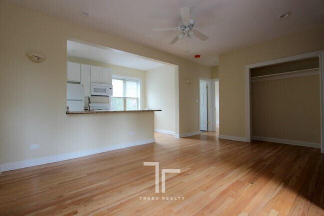 Foto del edificio - 4229 N Paulina St
