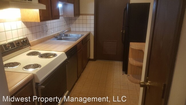 Building Photo - 2 br, 1 bath House - 502 F Columbia Drive