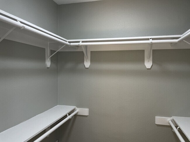 Interior Photo - Villa Serrano Apartment Homes