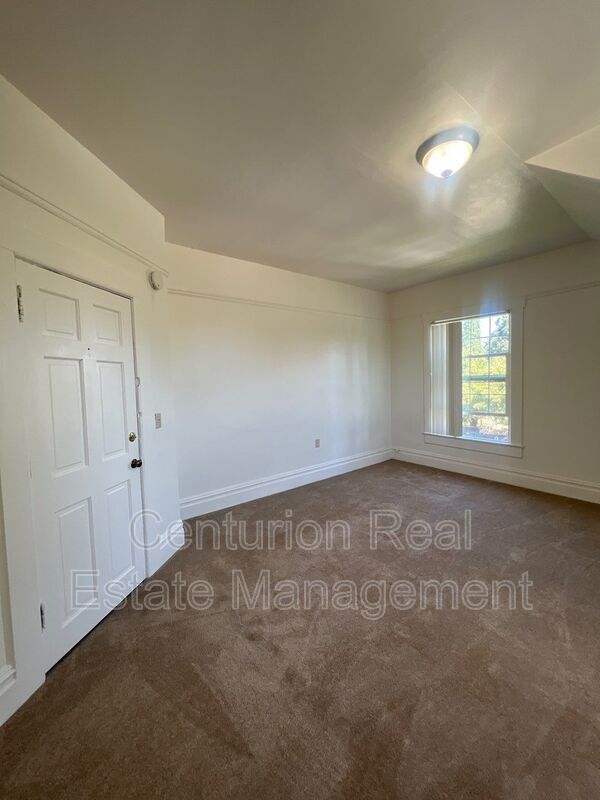 Foto del edificio - 602 SW 2nd St