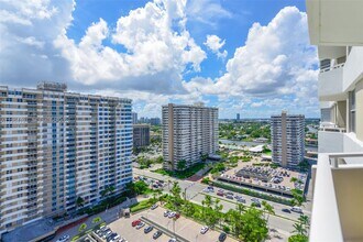 Building Photo - 1950 S Ocean Dr