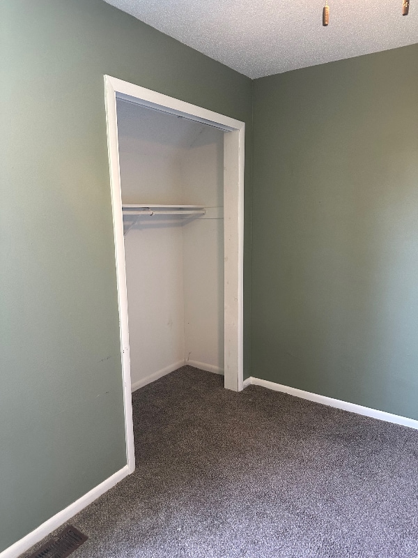 Building Photo - 2125 Quail Creek Dr