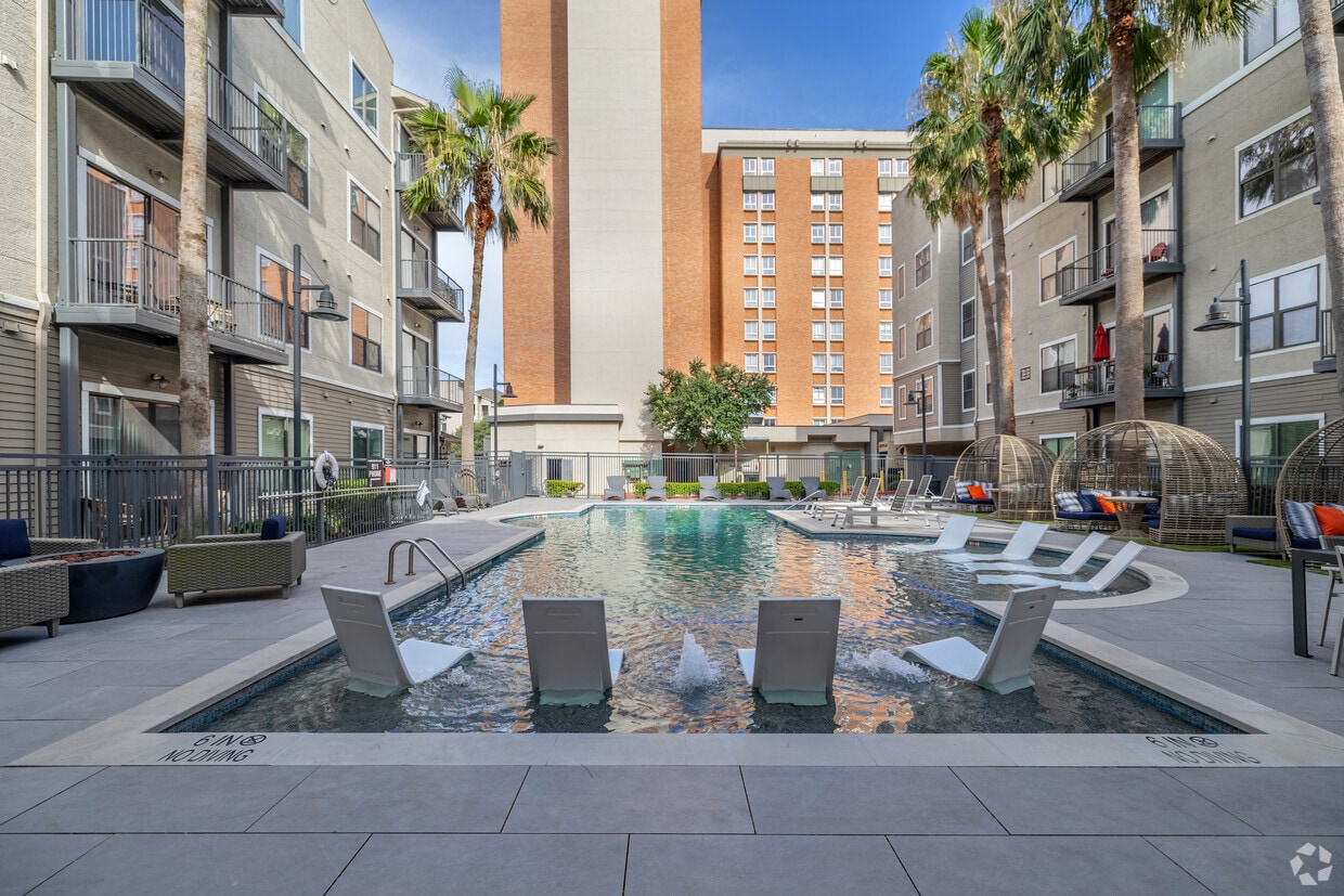 Hermann Park Lofts - Hermann Park Lofts