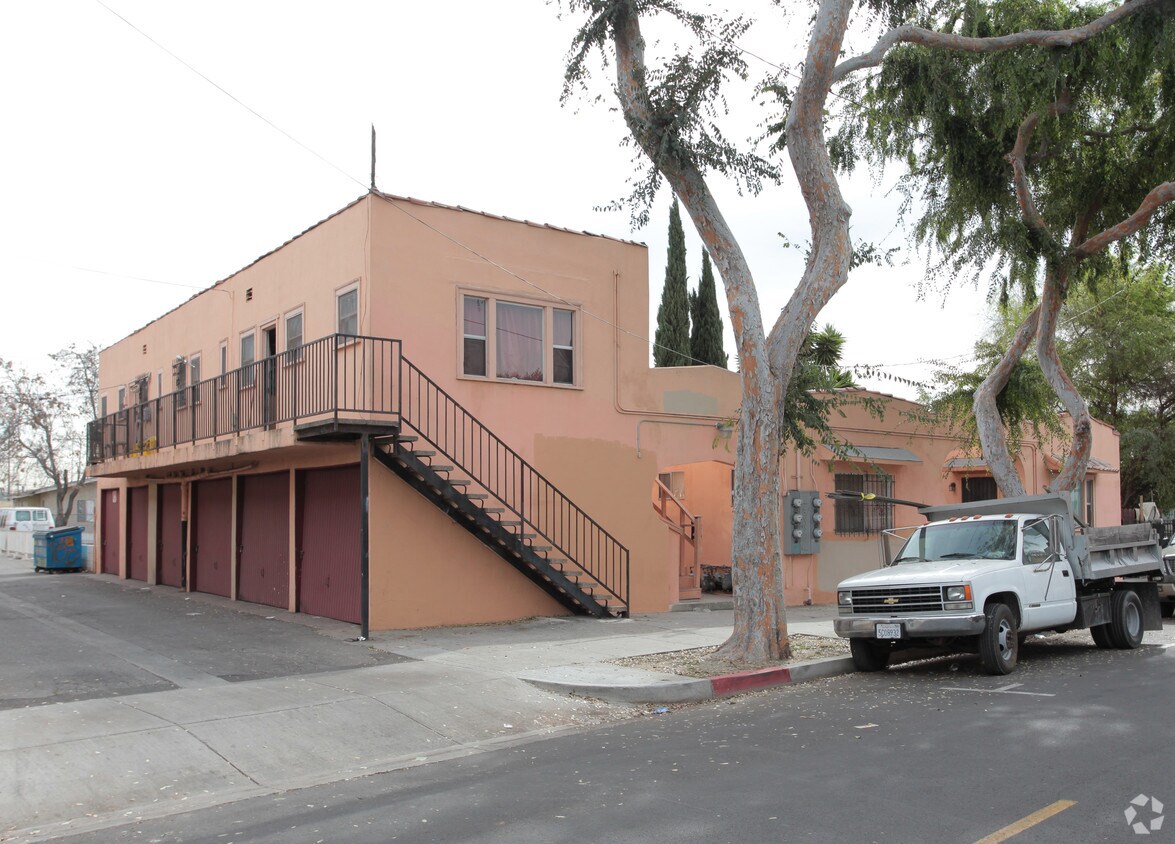 Building Photo - 6370 Cedar St
