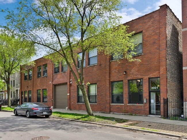 Building Photo - 2015 W Race Ave