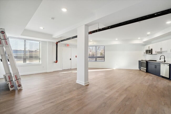 Interior Photo - 1951 Point Breeze Avenue