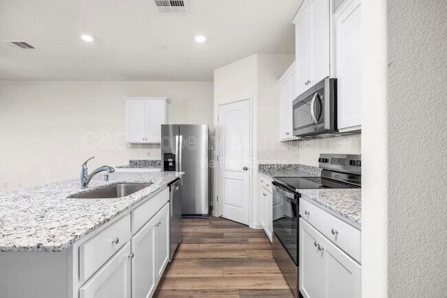 Foto del edificio - 6505 Jackpot Pl