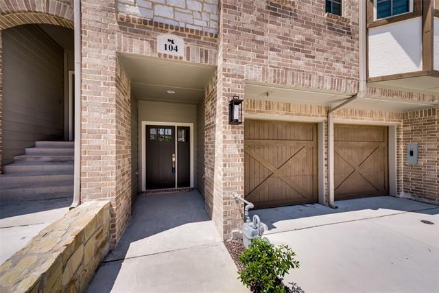 Foto del edificio - 104 Harwood Dr