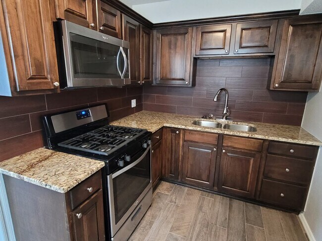 Foto del edificio - 27 W Thatcher St