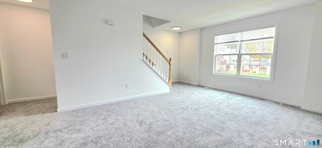 Foto del edificio - 274 Bridgeport Ave