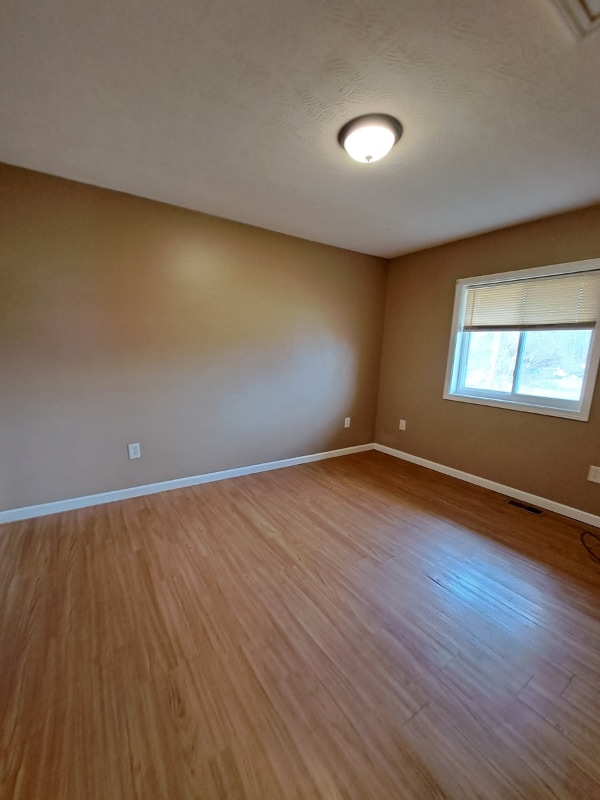 Building Photo - 4325 Fair Oaks Rd
