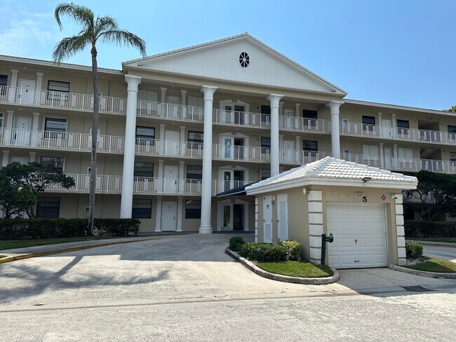 Building Photo - 3507 Village Blvd