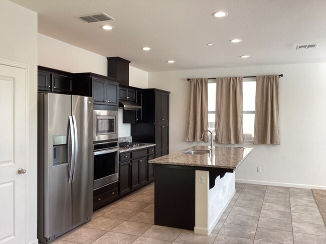 Building Photo - 229 Sunset Drive S