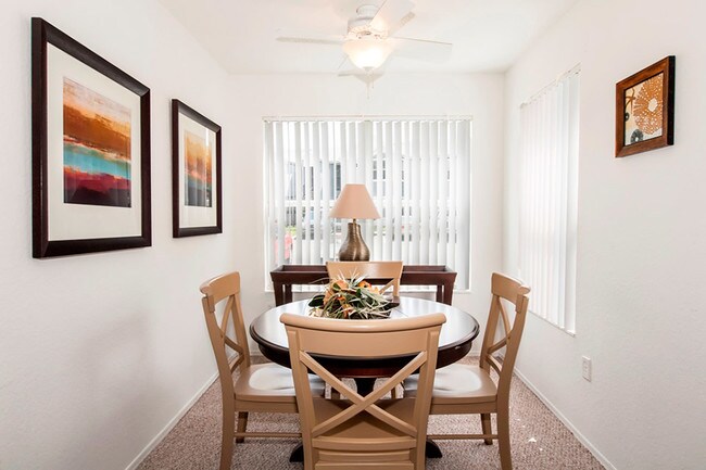 Foto del edificio - Cricket Club Apartments
