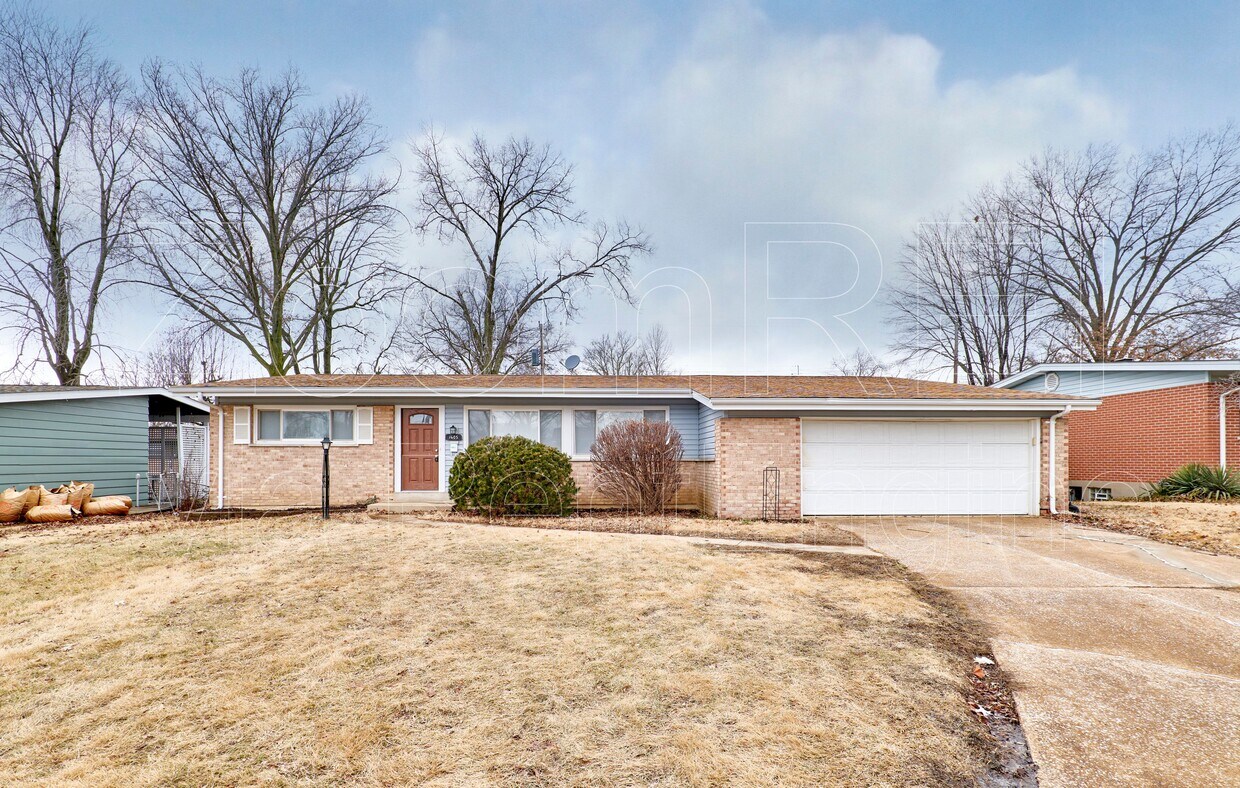 Foto principal - 1605 Canter Dr