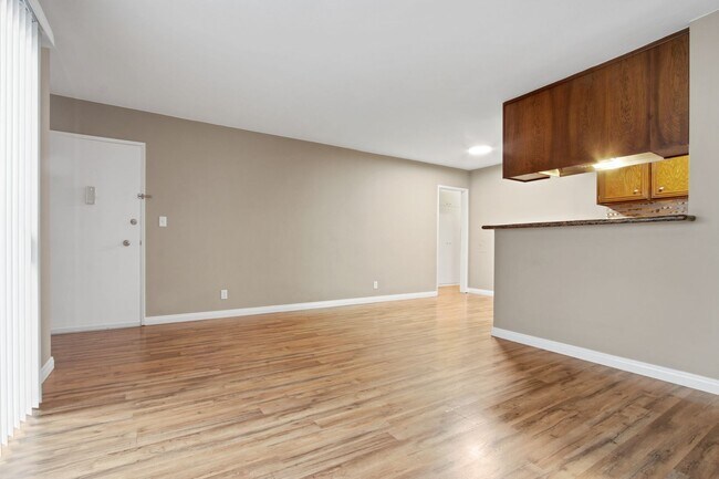 Foto del edificio - 1234 Wellesley Ave