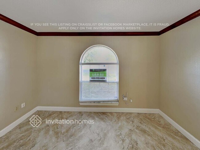 Foto del edificio - 674 Milan Dr