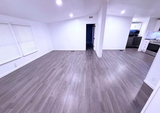 Foto del edificio - 7109 W Loop 1604 N