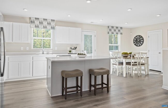 Foto del edificio - 92 Everglades Rd