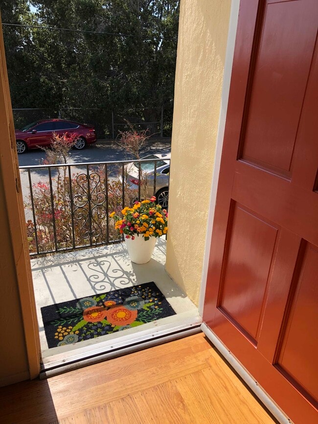 Building Photo - 708 Liberty St