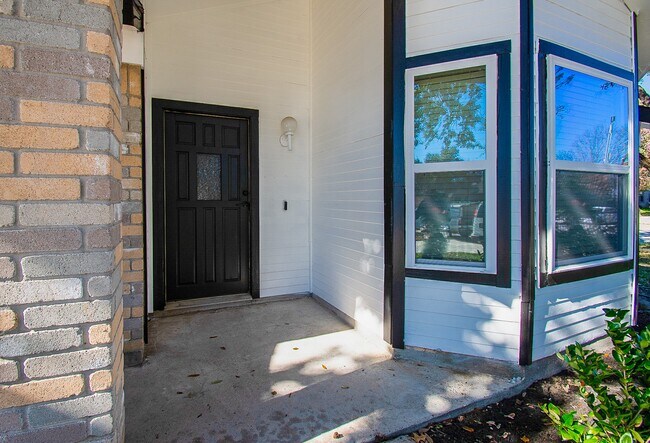 Foto del edificio - 16419 N Bend Dr