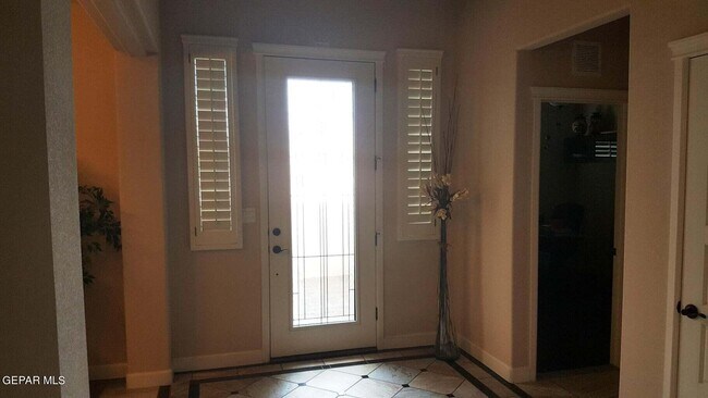 Foto del edificio - 7238 Canyon Wren Ave
