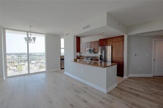 Building Photo - 350 N Federal Hwy