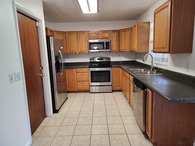 Photo - 14532 Knoll Ridge Dr (Tampa, FL) House