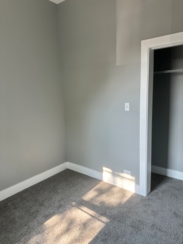 Building Photo - 5409 S Princeton Ave