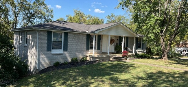 Great 2 Bed 1 Bath Home in East Nashville! - Great 2 Bed 1 Bath Home in East Nashville!