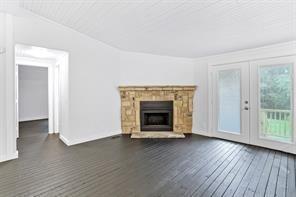 Building Photo - 14447 W Lee Shore Dr