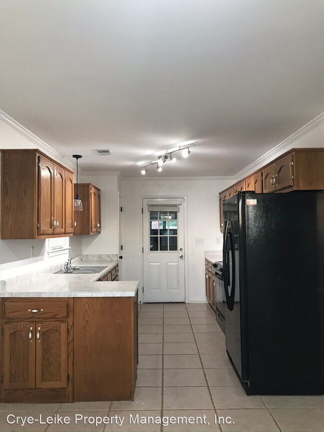 Building Photo - 4 br, 3 bath House - 6785 Ironwood Drive