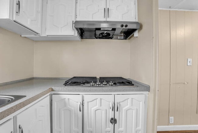 Building Photo - 248 2nd Ave