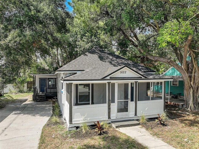Foto del edificio - 1622 Ballard Park Dr