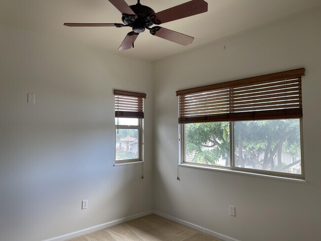 Foto del edificio - 211 Hooulu Ln