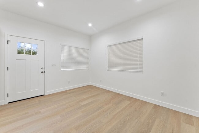 Building Photo - Patterson Way- Truslow ADU