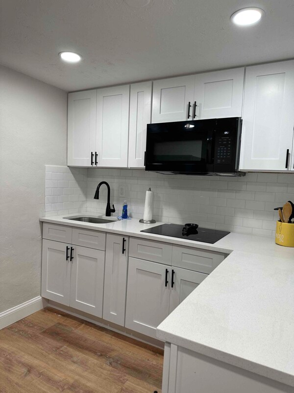Foto del edificio - 771 NE 6th St