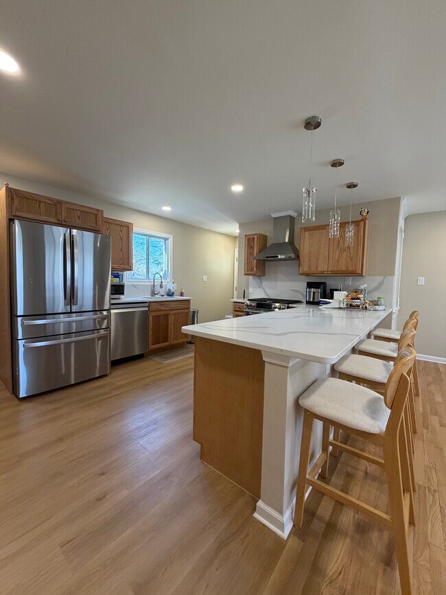 Foto del edificio - 6524 Greenleaf St